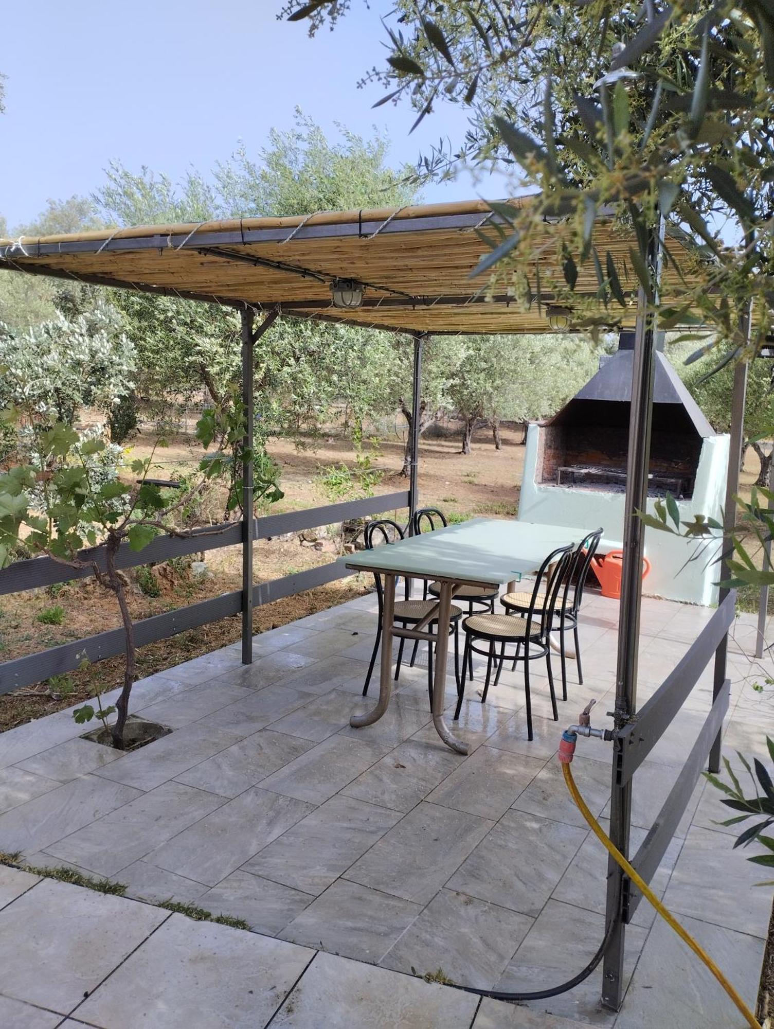Olea Cottage Galatas  Екстер'єр фото